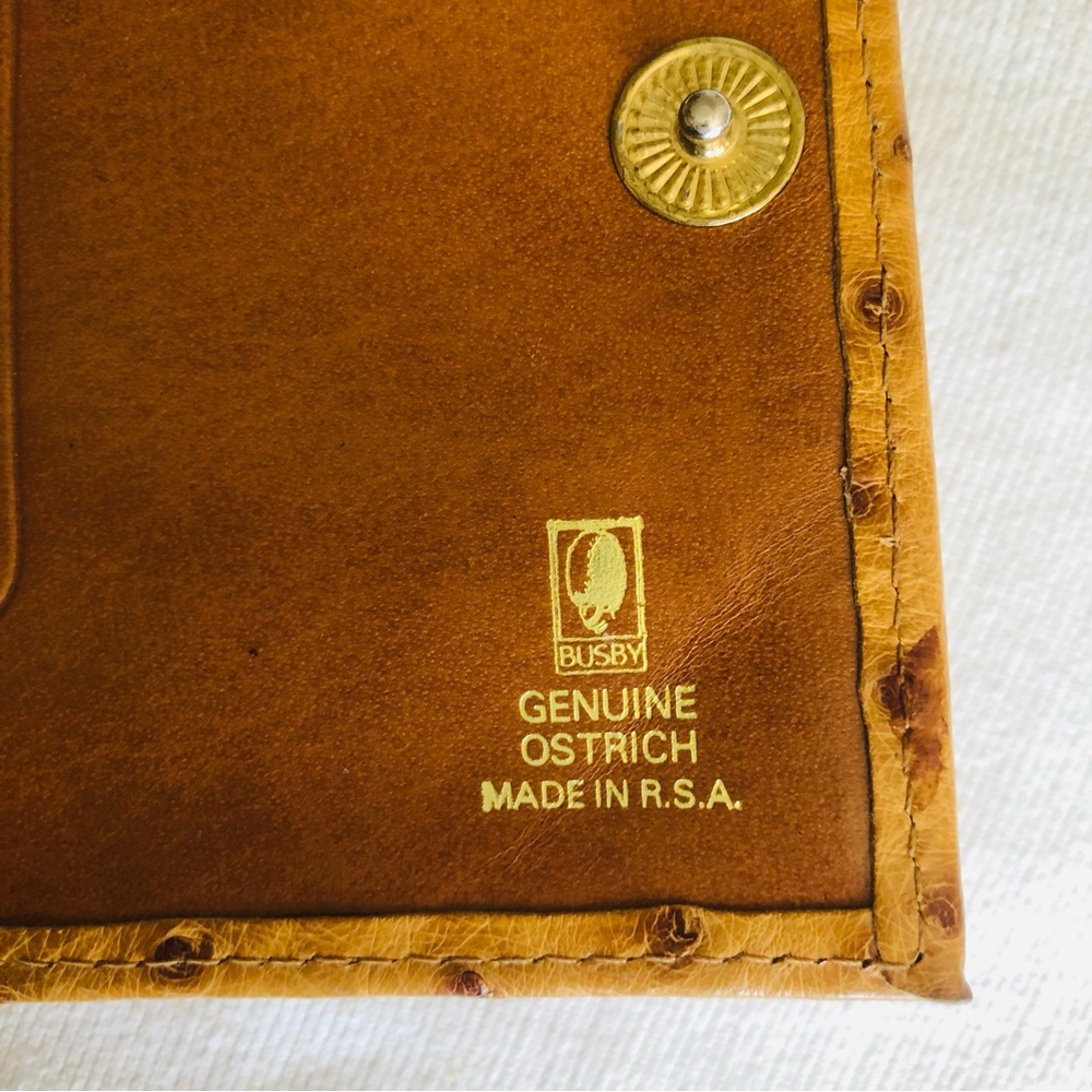 Like new gold Ostrich leather bi fold wallet 🔥 - Picture 5 of 12